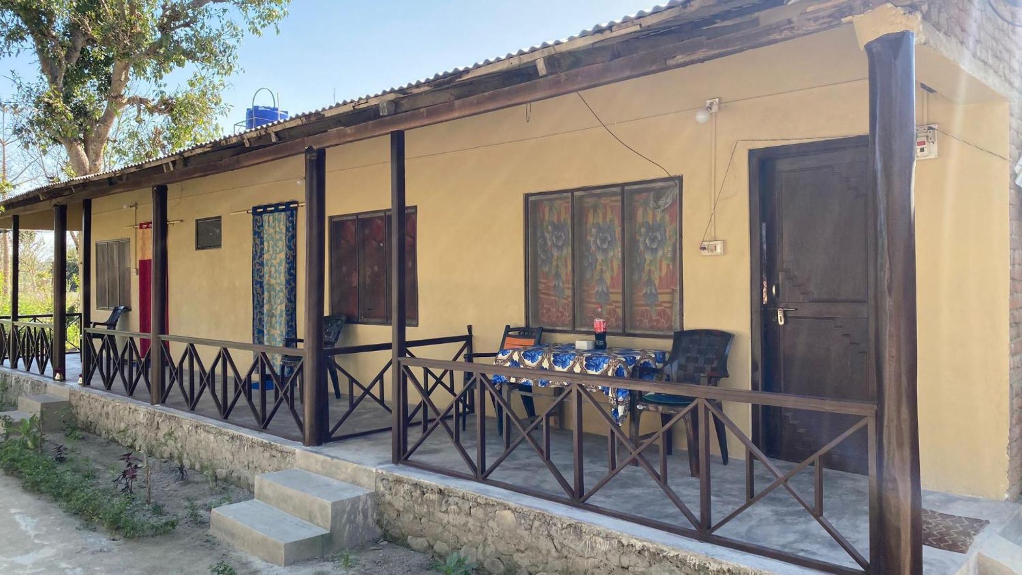 Nanu'S Bardiya Homestay Zewnętrze zdjęcie